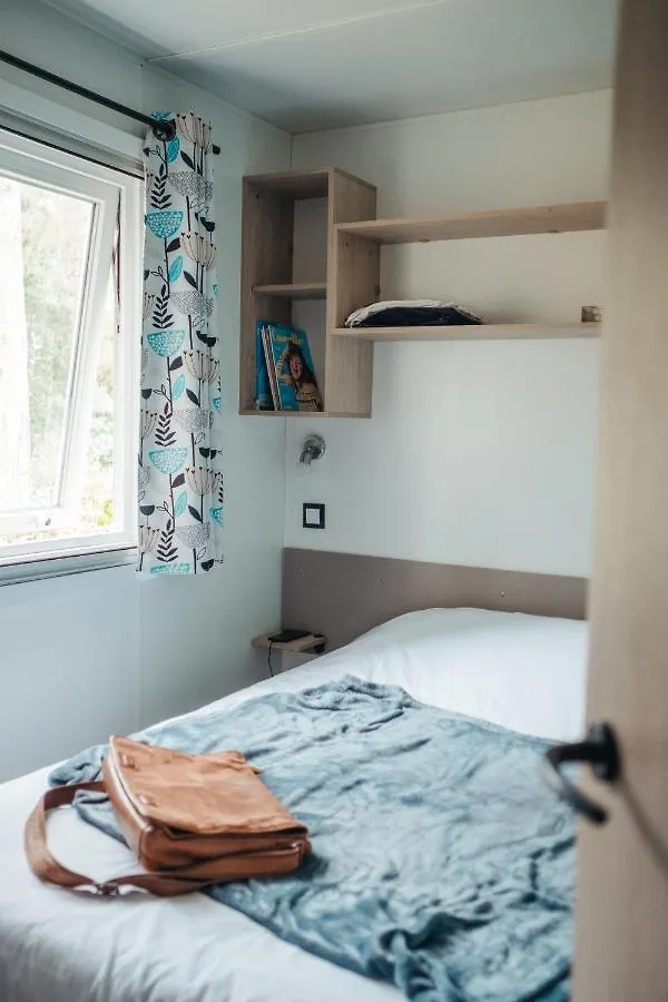 Mobil Home Xxl 4 Chambres - Camping Les Jardins Du Morbihan Monterblanc
